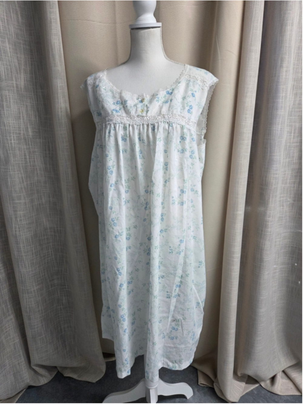 Adonna Vintage Cotton Nightgown Lawn Ballet Modest Dainty Size 2XL